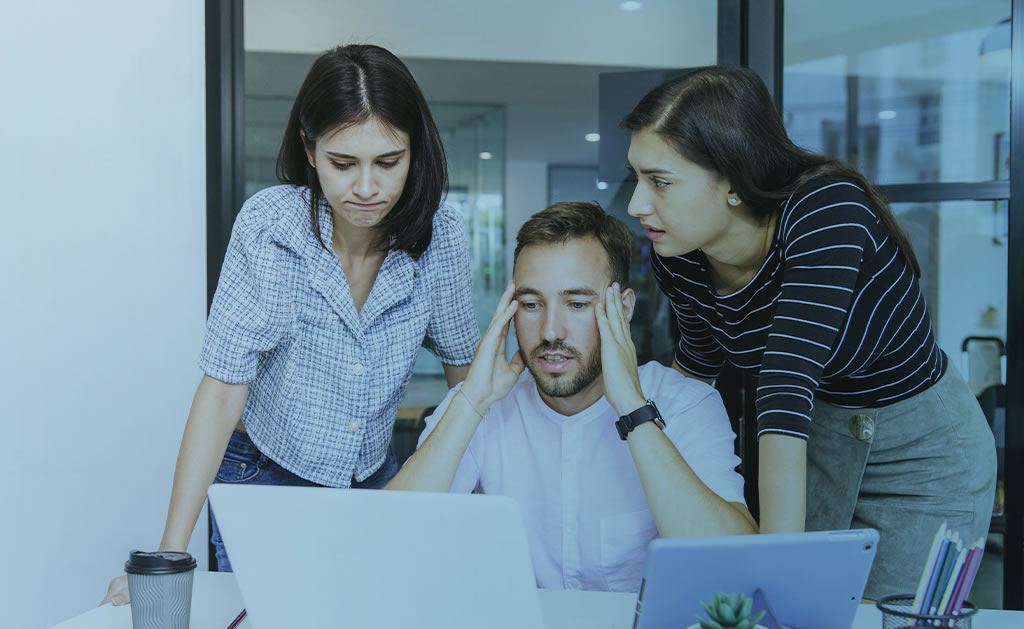 Principais erros na gestão de ponto segundo o MTE: guia de conformidade trabalhista para reduzir multas e passivos