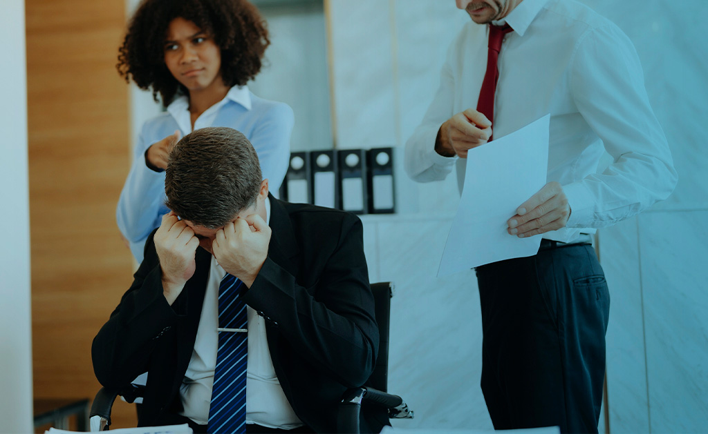 Assédio eleitoral no trabalho: como prevenir riscos e fortalecer a governança da empresa